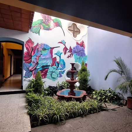 Hotel Posada San Miguel Антигуа-Гватемала Экстерьер фото