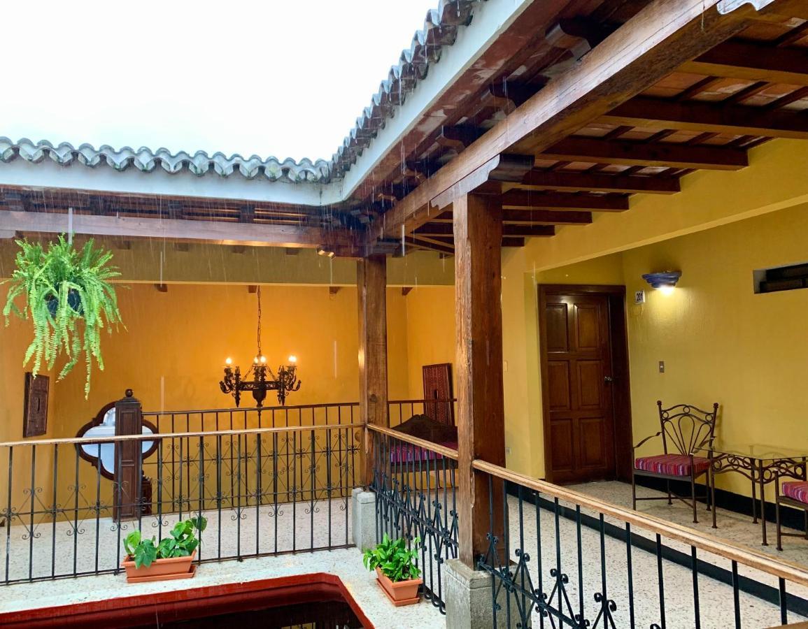 Hotel Posada San Miguel Антигуа-Гватемала Экстерьер фото
