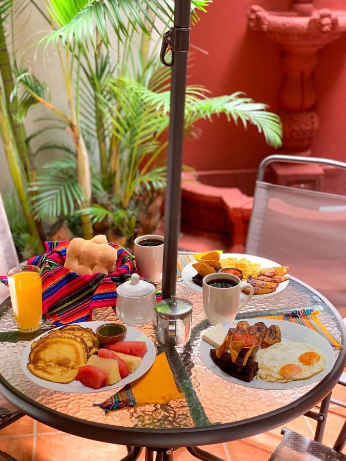Hotel Posada San Miguel Антигуа-Гватемала Экстерьер фото