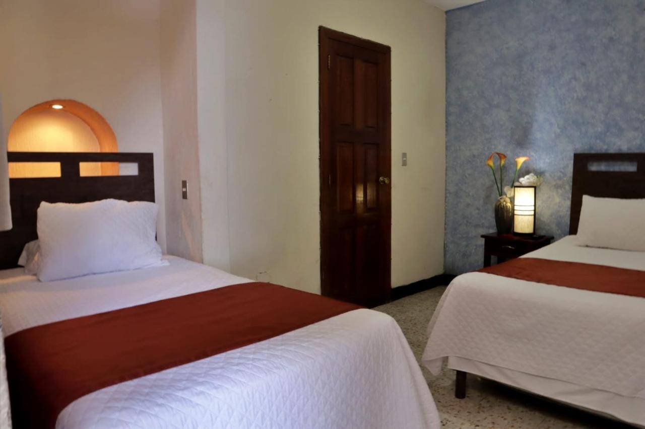 Hotel Posada San Miguel Антигуа-Гватемала Экстерьер фото