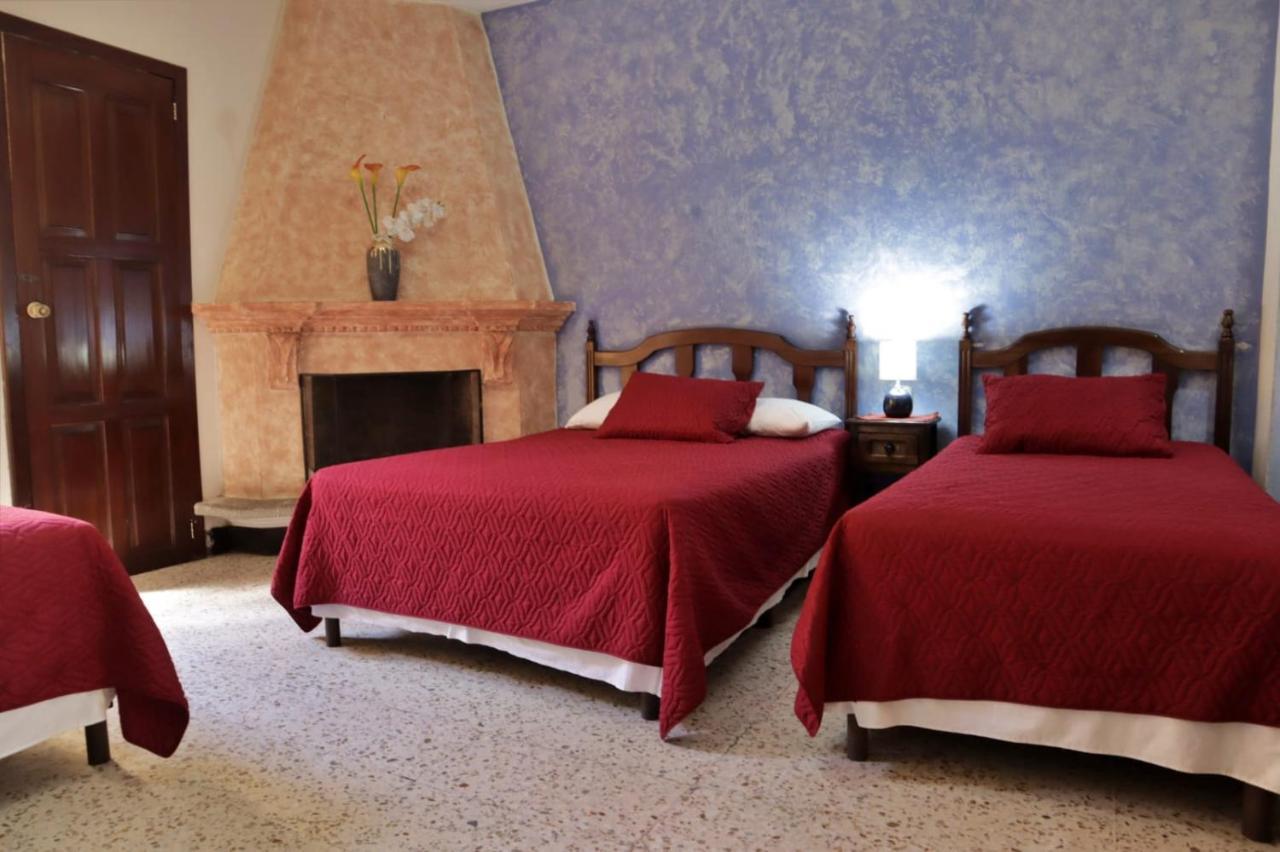 Hotel Posada San Miguel Антигуа-Гватемала Экстерьер фото