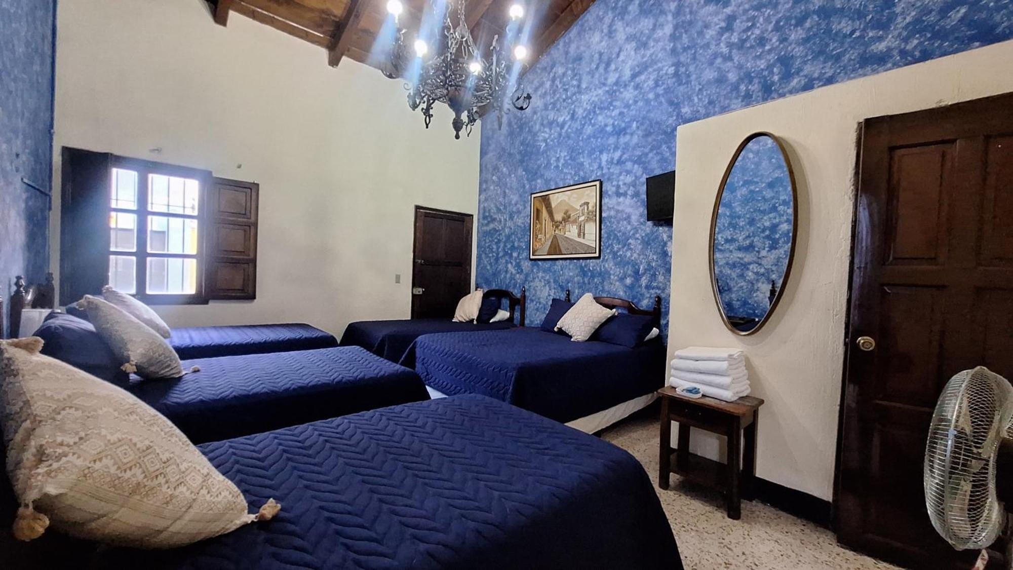 Hotel Posada San Miguel Антигуа-Гватемала Экстерьер фото